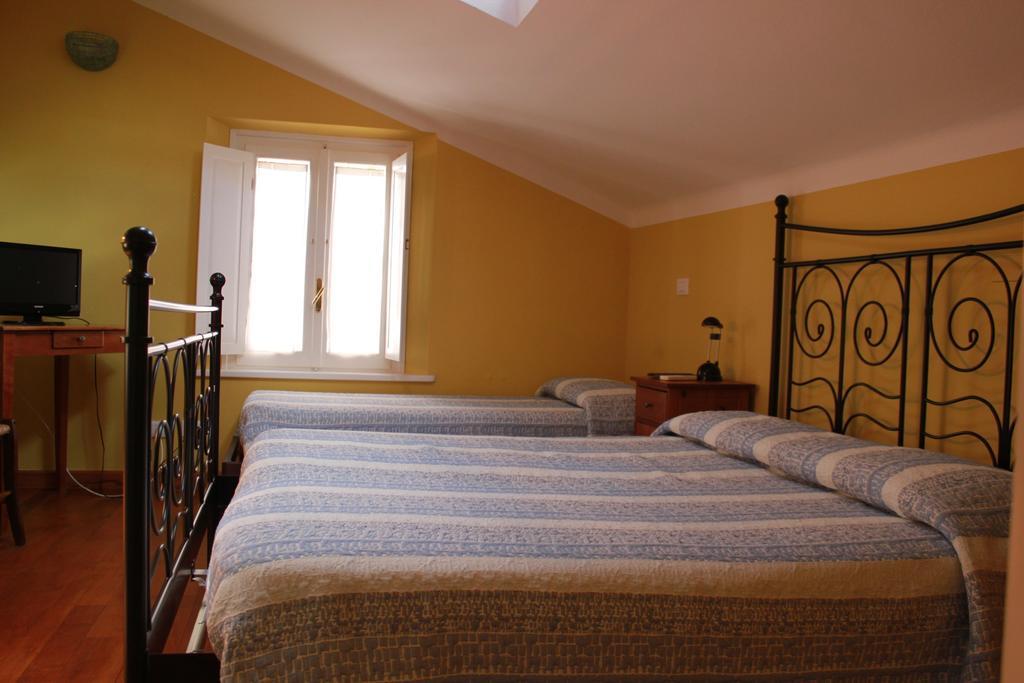 ראבנה B&B Al Borgo חדר תמונה